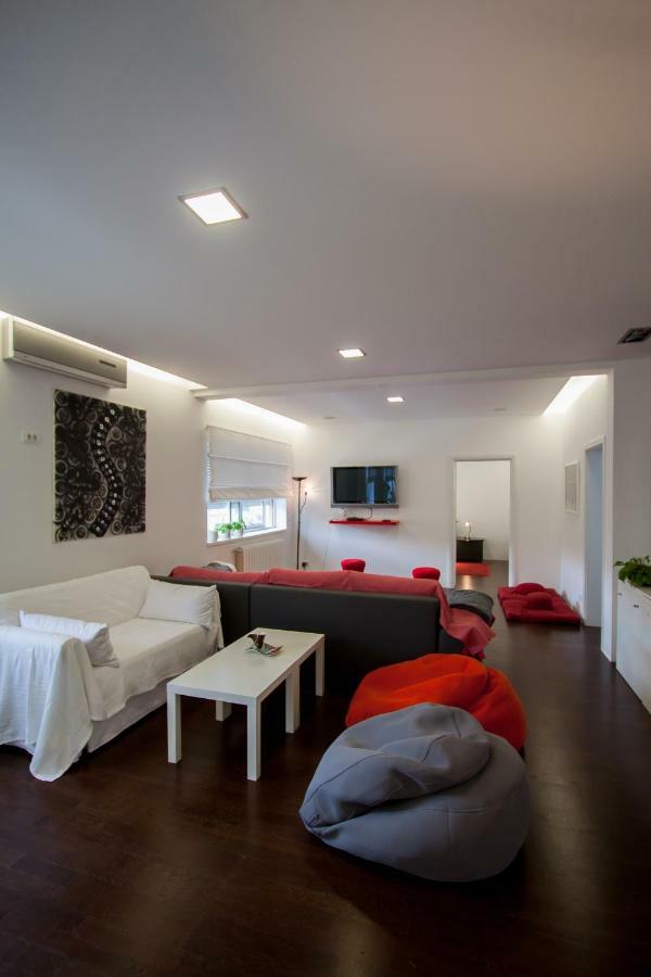 Zen & Art Suite Пула Экстерьер фото